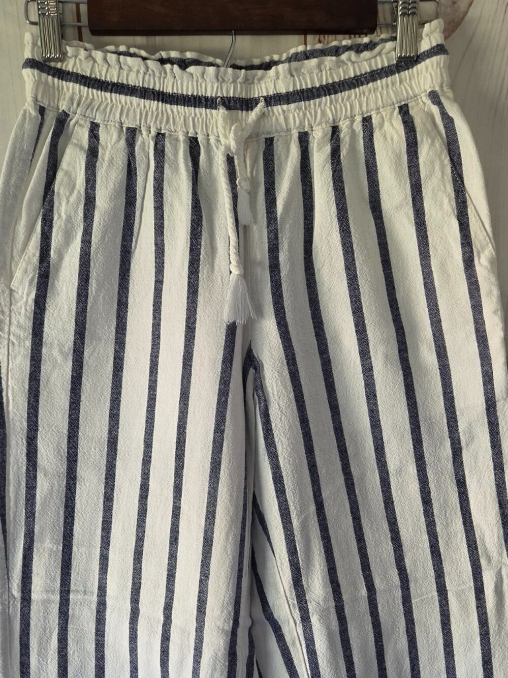 J. Crew Relaxed Casual Pants, Women’s XS, White/Blue Vertical striped, wide leg